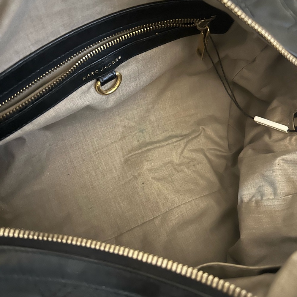 Authentic Marc Jacob’s Bag - Picture 10 of 11